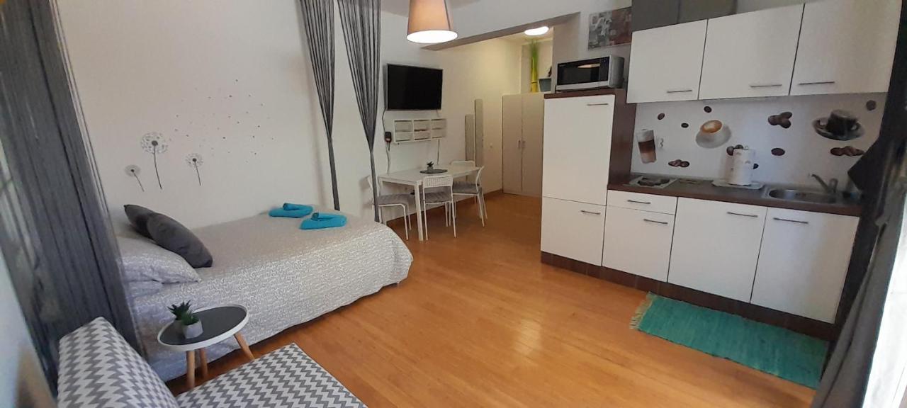 Apartment Nina Pola Esterno foto
